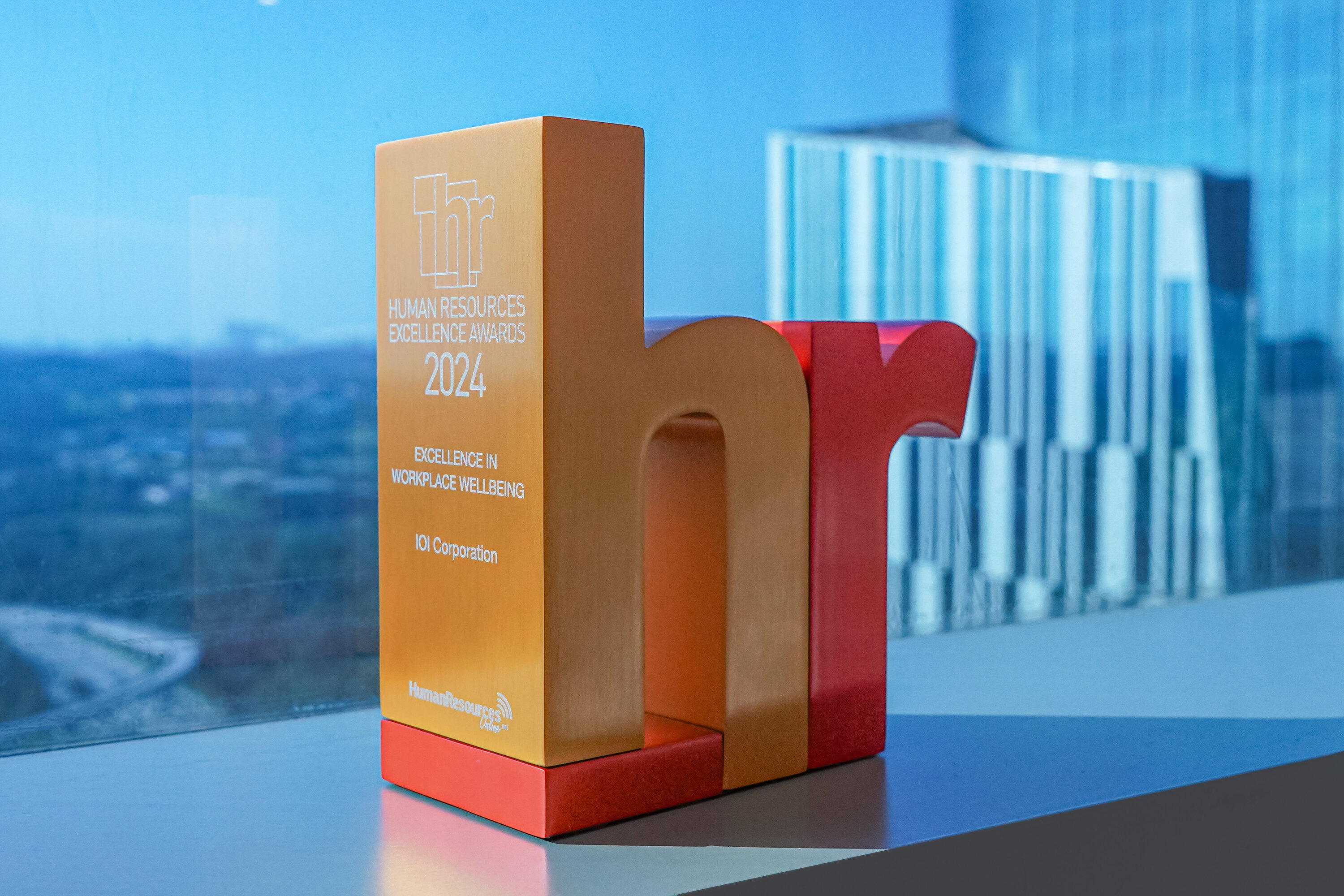 HREA 2024 rsz_hr_trophy.jpg